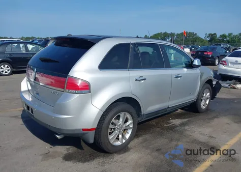 2010 Lincoln Mkx из США, поврежденный, VIN 2LMDJ6JC7ABJ10988